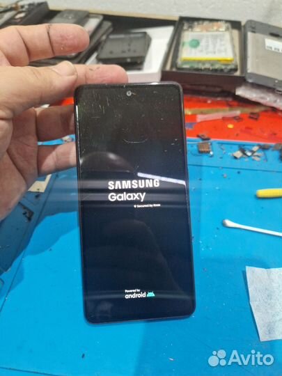 Дисплей на a52