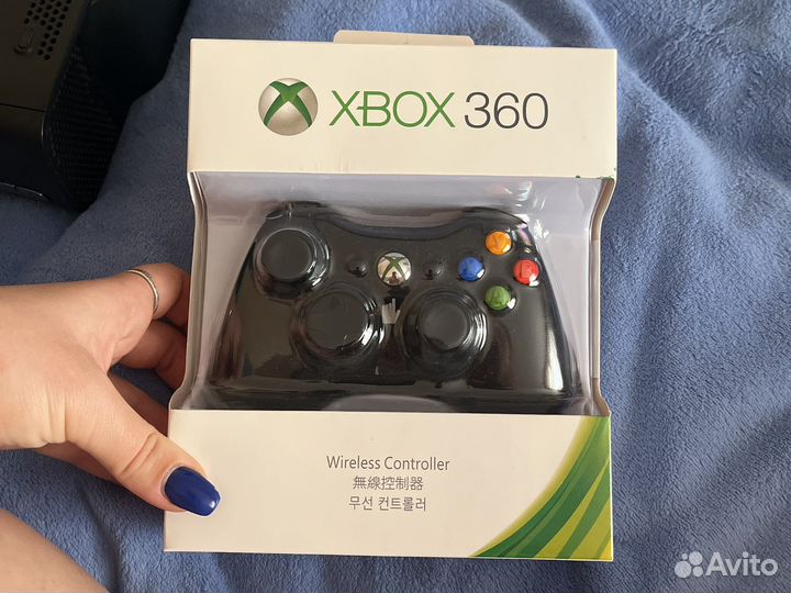 Xbox 360 с дисками