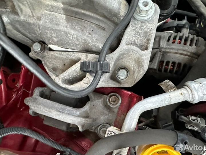 Подушка двигателя Renault Megane 3 3 хэтчбек 1.6