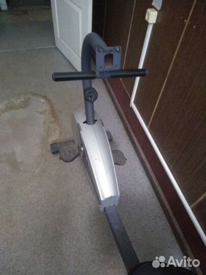 Велотренажер горизонтальный