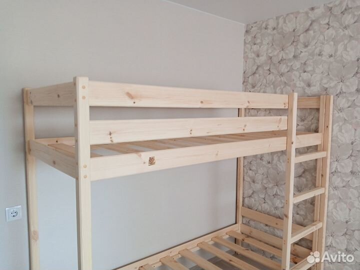 Кровать двухъярусная детская 