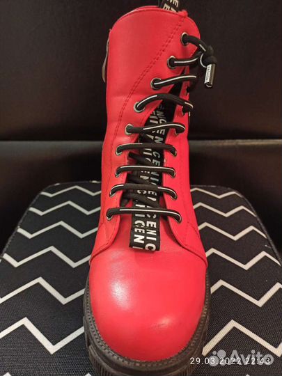 Ботинки детские 35 размер