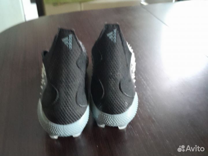Adidas predator