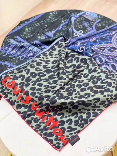 Платок люкс качетва