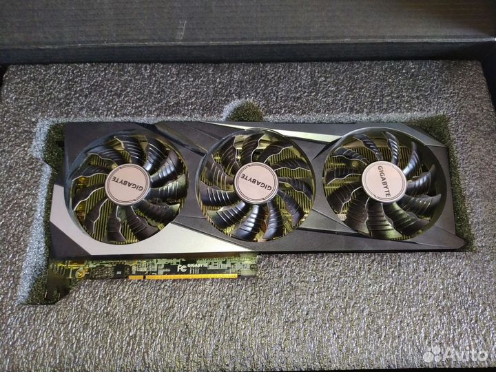 Gigabait RX 6800 gaming OC