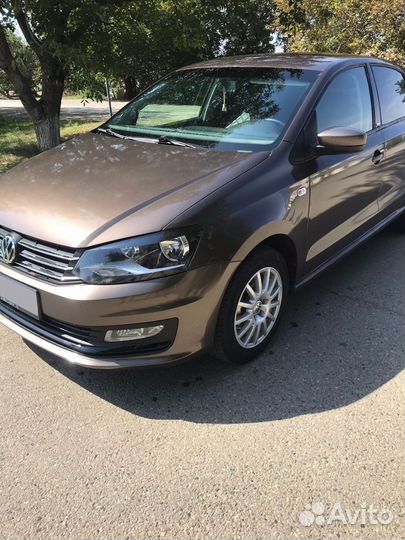 Volkswagen Polo 1.6 AT, 2014, 220 200 км