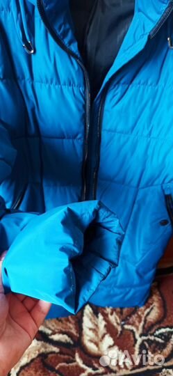 Женская куртка р. 52