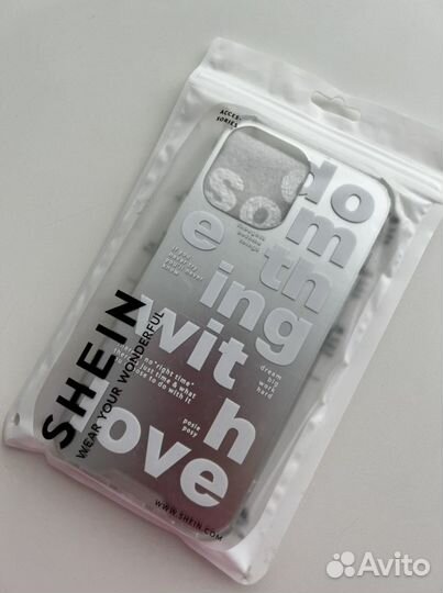 Чехол на iPhone 13 pro max новый