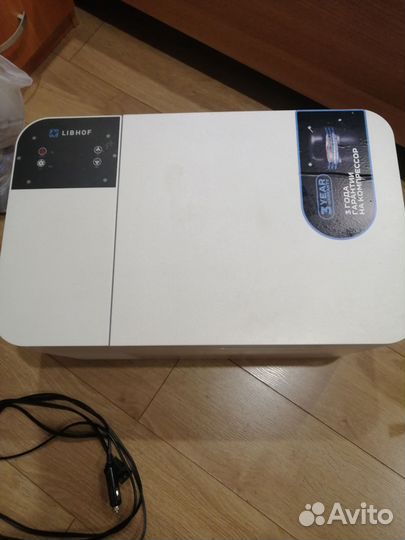 Холодильник Libhof X 18