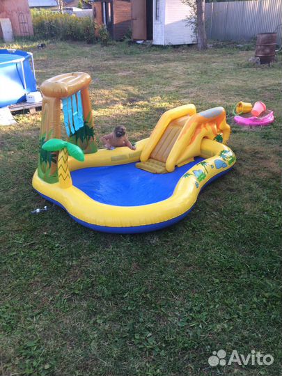 Детский бассейн