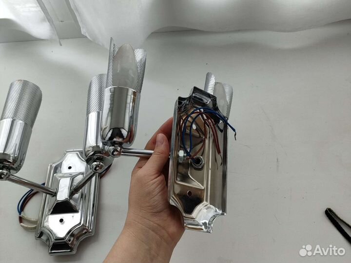 Бра и светильники настенные 2шт