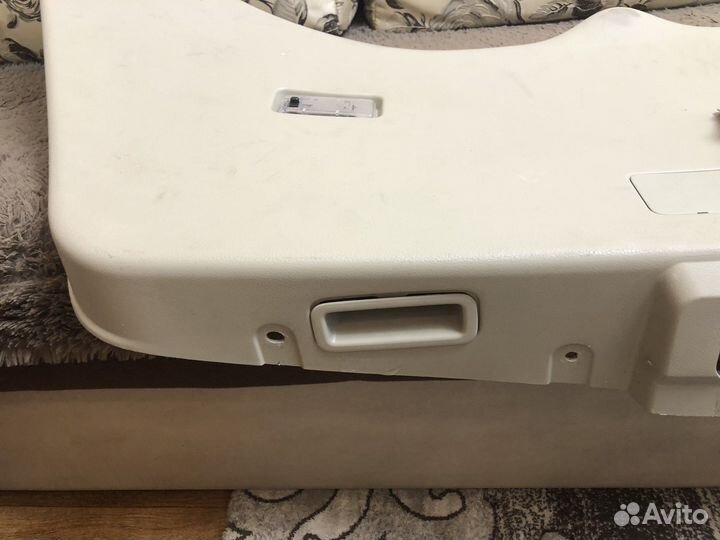 Обшивка двери багажника Murano Z51