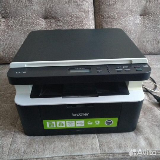 Brother DCP-1512R (Принтер/ Сканер/ Копир: A4 2400