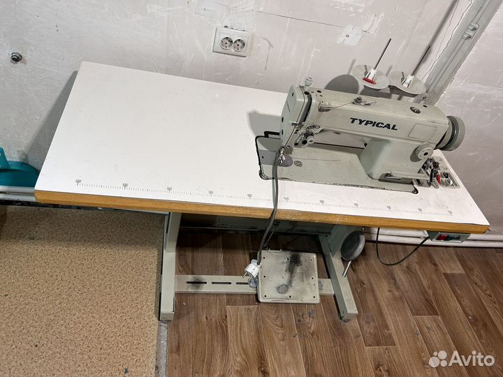 Швейная машина typical