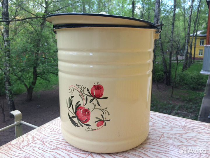 Бак эмалированный с ручкой