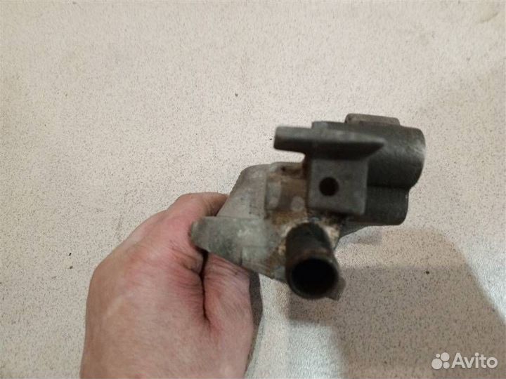 Корпус термостата Renault Sandero 2009-2014