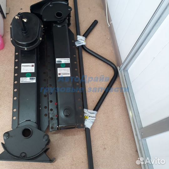 Лапы полуприцепа комплект 840 мм