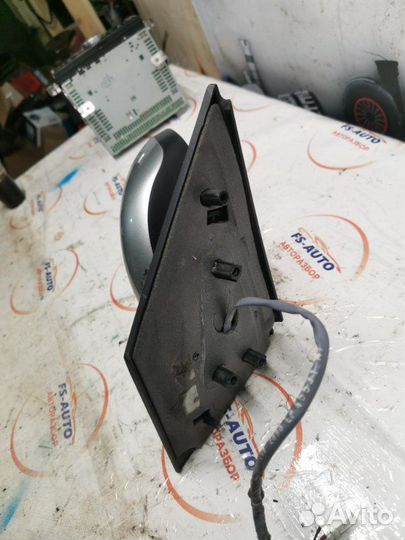 Зеркало заднего вида боковое переднее правое