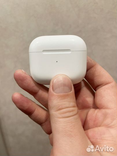 Беспроводные наушники apple airpods бу 2