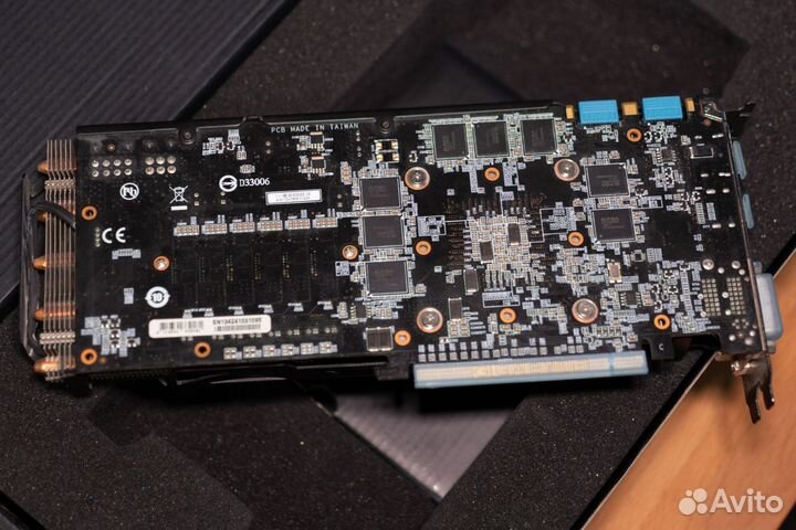 Видеокарта Gigabyte GeForce GTX 760 4 Гб