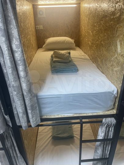 Комната 45 м², 1/3 эт.