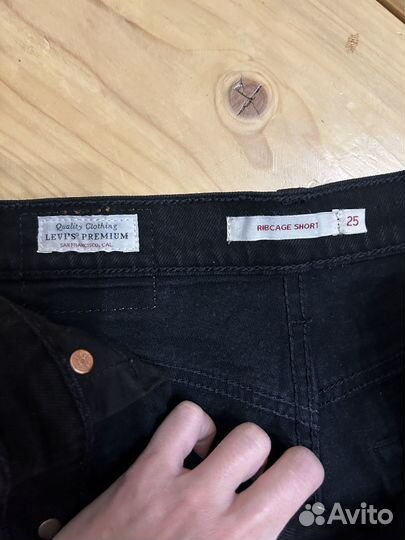Шорты Levi’s 25 -40/42