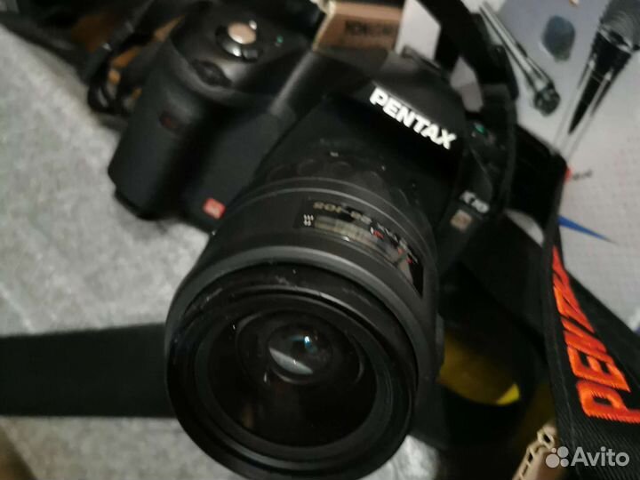 Фотоаппарат Pentax K10d с электрозумом 28-105