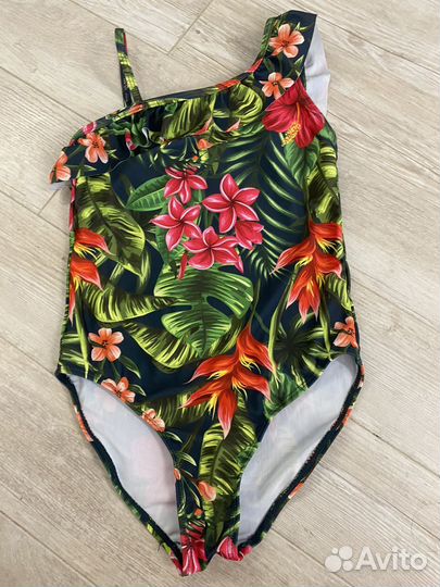 Купальник девочке 9-10 лет