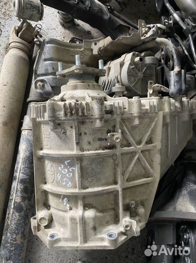 Раздаточная коробка Toyota Land Cruiser 200