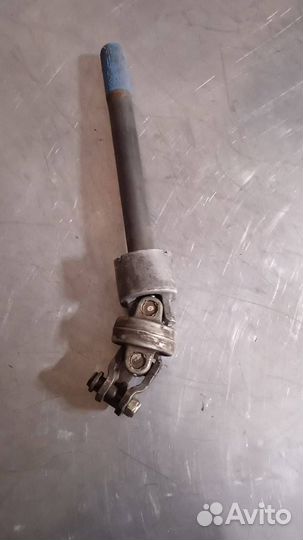 Рулевой карданчик Volkswagen Passat B5 1999