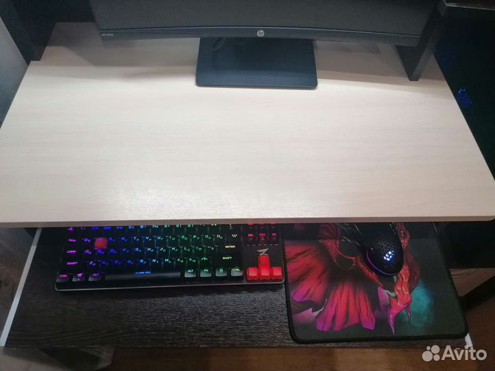 Компьютерный стол бу