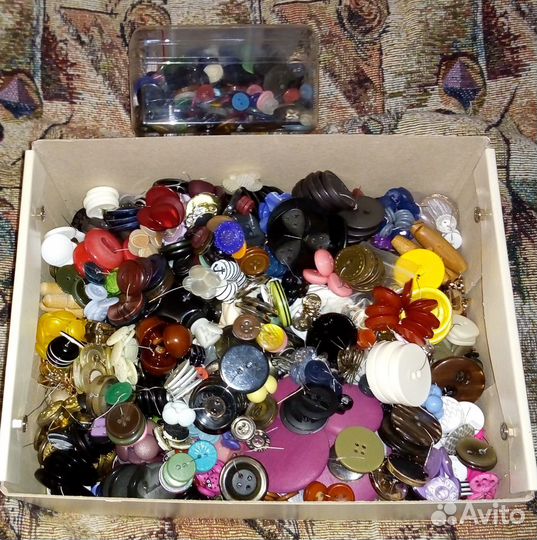 Швейная атрибутика