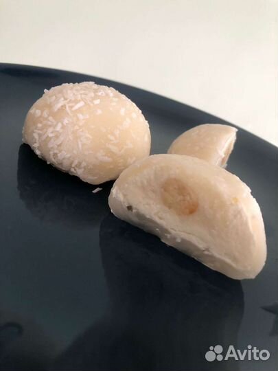 Японский десерт моти