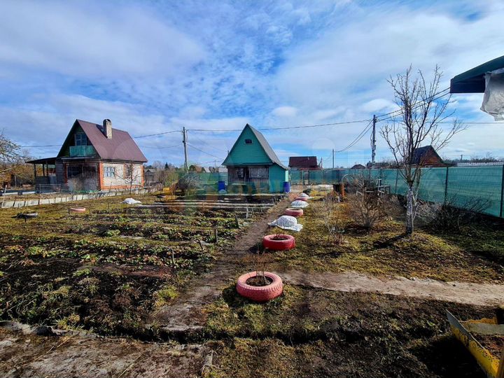 Дача 17 м² на участке 6 сот.