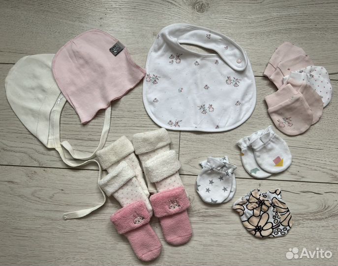 Пакет вещей на девочку Mothercare, Next 0-3 мес