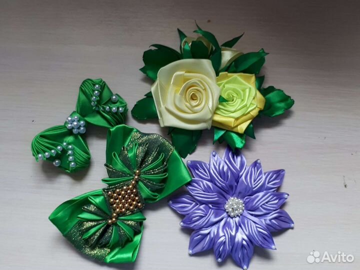 Банты на крокодилах