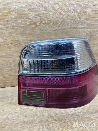 Фонарь задний правый VW Golf 4 Арт. 110037