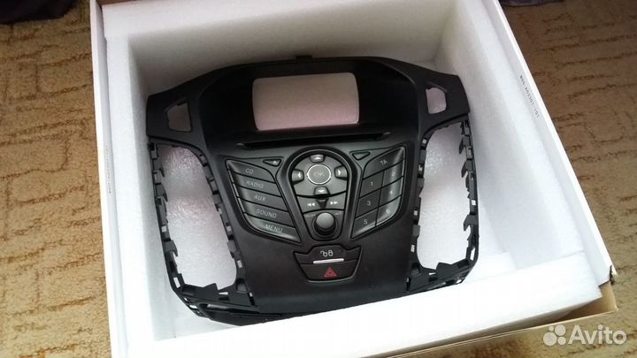 Панель магнитолы Форд Фокус 3