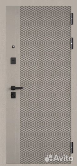 Дверь входная в квартиру