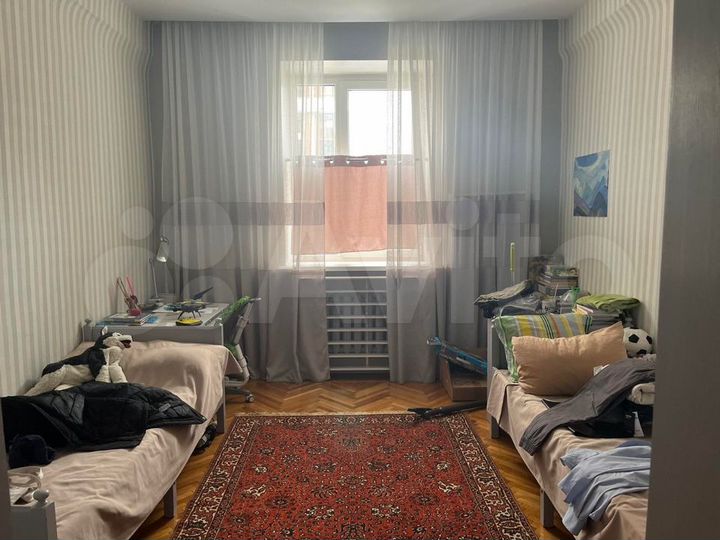 4-к. квартира, 99,8 м², 2/5 эт.