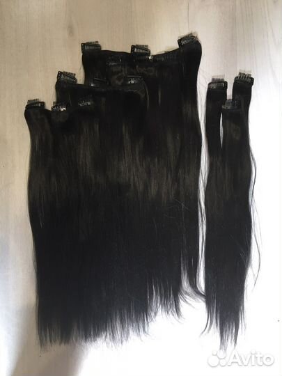 Волосы на заколках