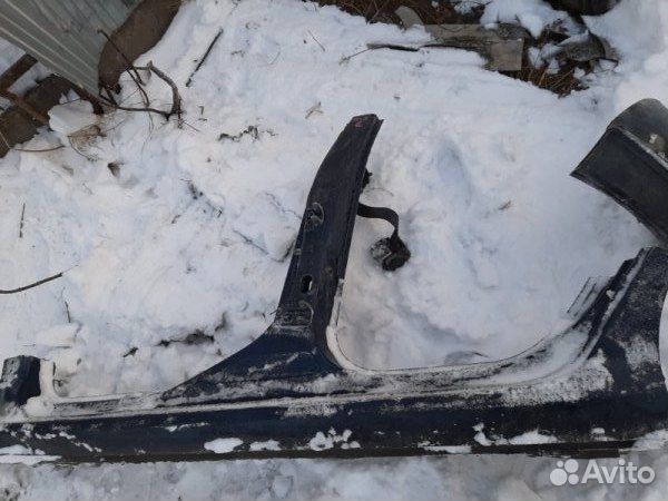 Порог с центральной стойкой левый Peugeot 308 EP6