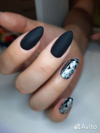 Маникюр, Гель-лак