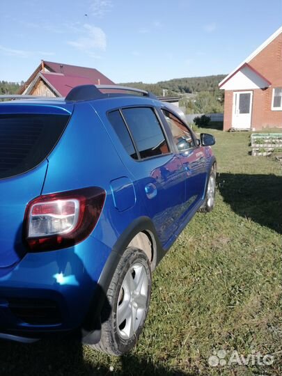 Renault Sandero Stepway 1.6 AT, 2018, 104 500 км