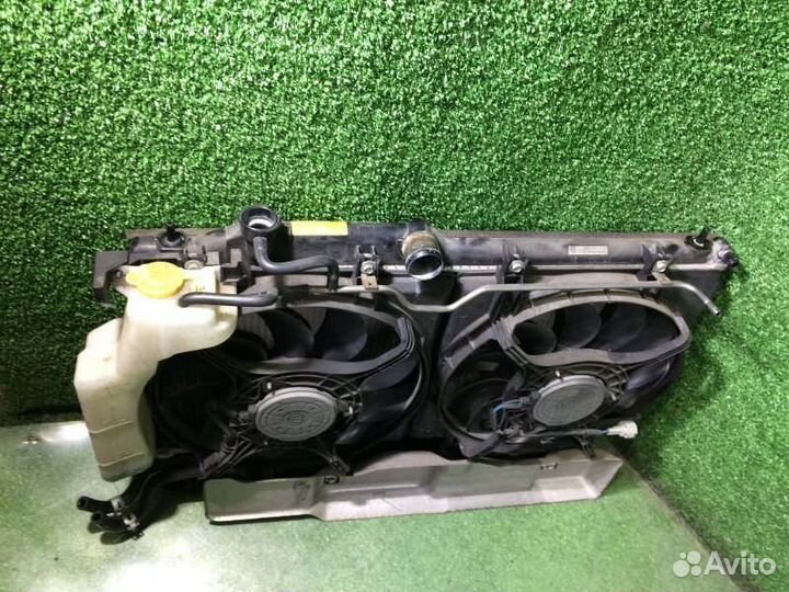 Радиатор охлаждения двигателя Subaru Forester SH9