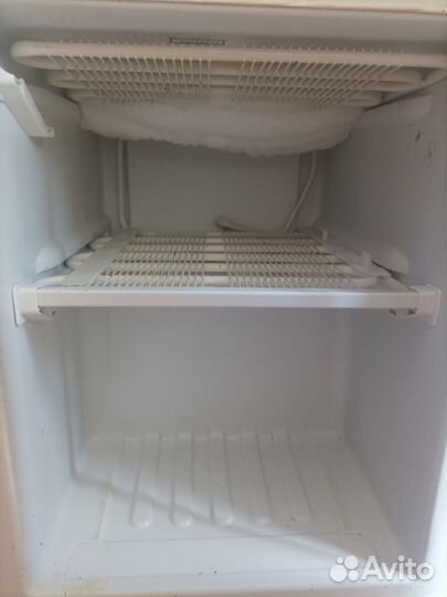 Selling fridge