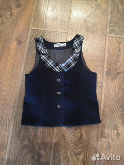 Жилетка школьная для девочки
