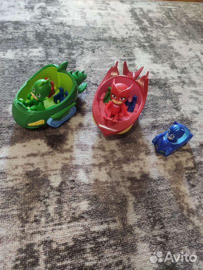 Герои в масках игрушки