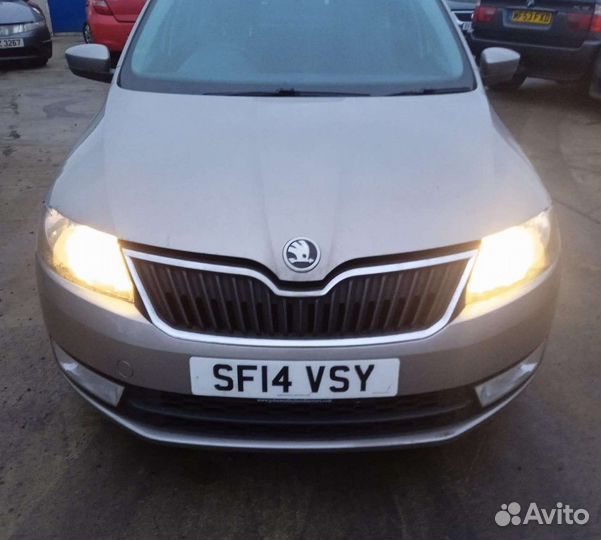 Skoda Rapid в разборе