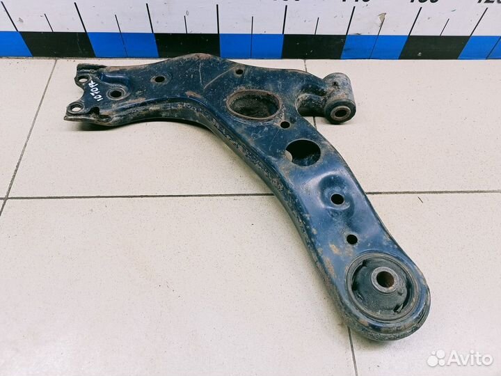 Рычаг передний правый RAV 4 2013